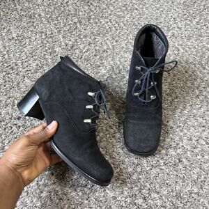 Aquatalia Suede Leather Ankle Boots Square Toe Lace Up Block Heel 9.5 Vibram VTG